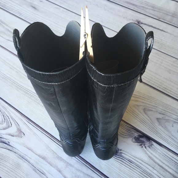 Black Leather Boots - Picture 8 of 16